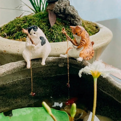 Cats Fishing- Fish Tank Decoration